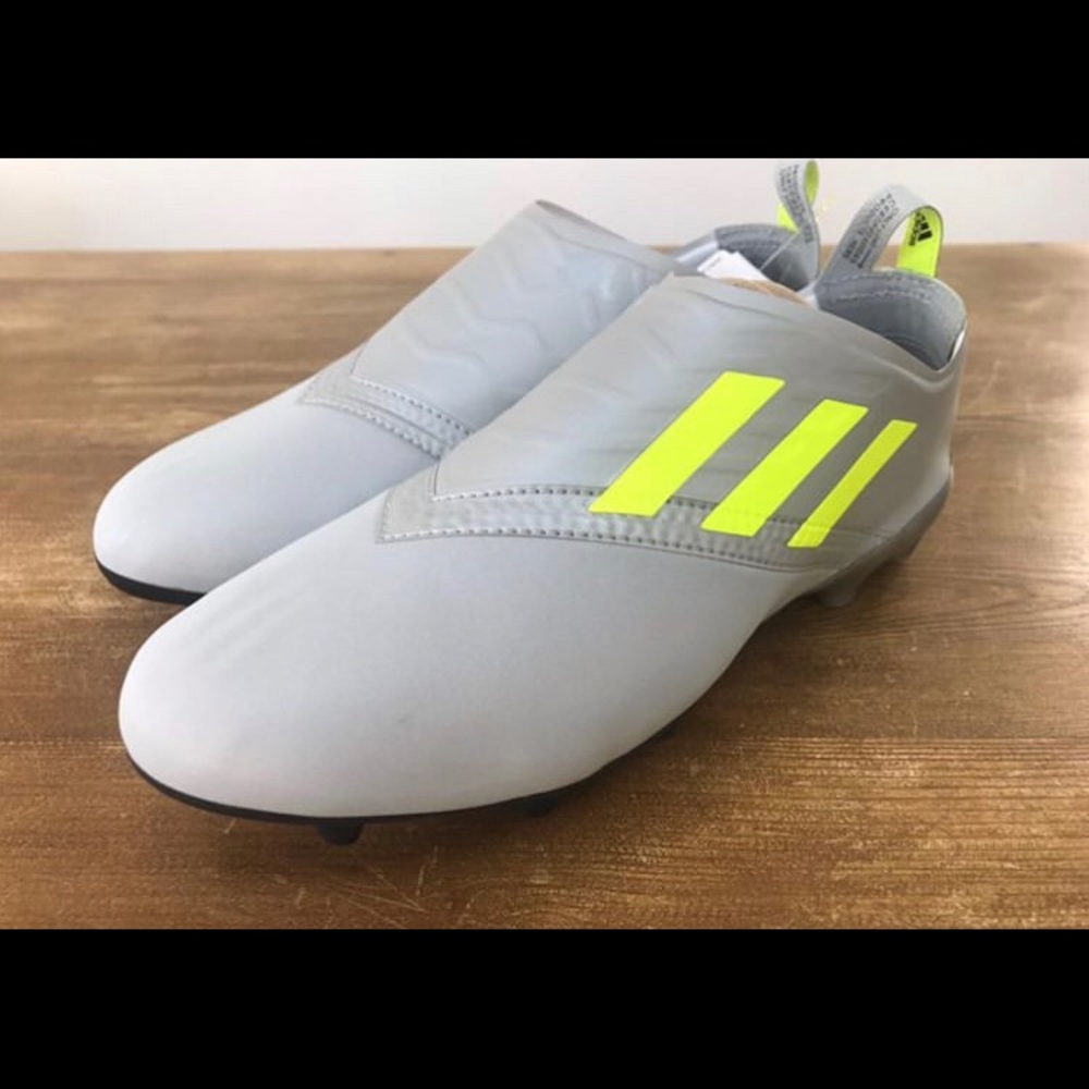 Adidas Glitch soccer cleats!EXHIBITskin with inner